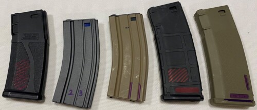 5 airsoft M4 style magazines